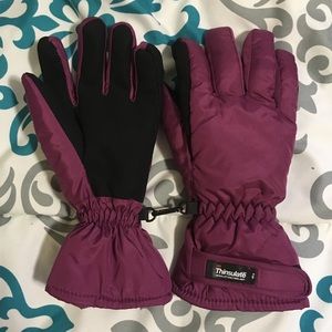 3M Thinsulate Winter Gloves